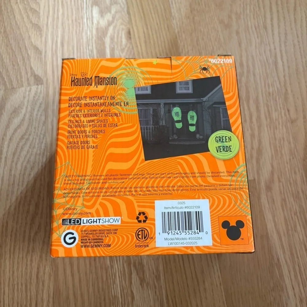 Disney Haunted Mansion LED Light Show Green Footsteps Projector Halloween NEW
